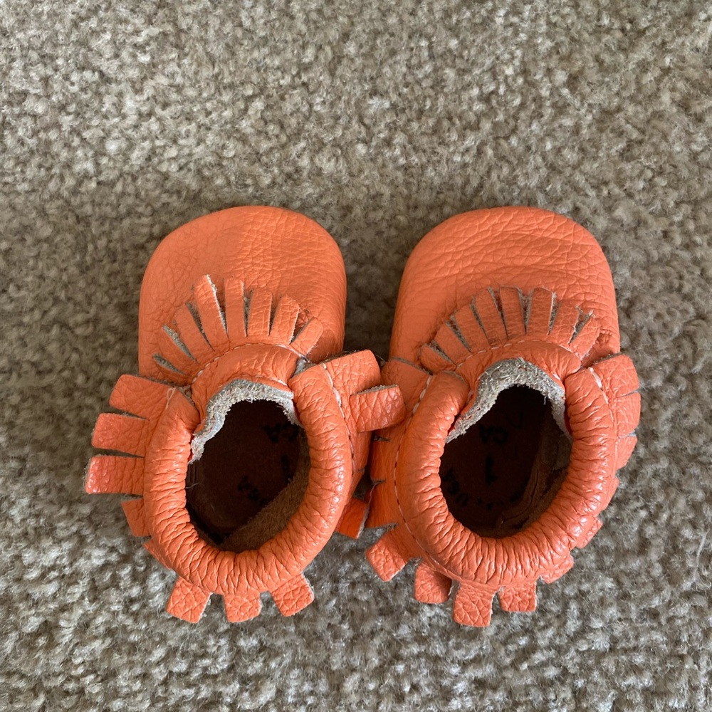 Freshly picked baby moccasins shoes size 1 infant orange peach rose gold rare
